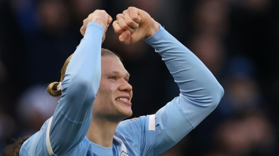 City vence West Ham (3-0) com dois gols de Haaland e &eacute; l&iacute;der provis&oacute;rio do Ingl&ecirc;s