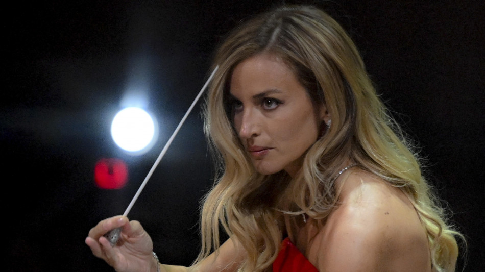 Beatrice Venezi nuova direttrice musicale della Fenice