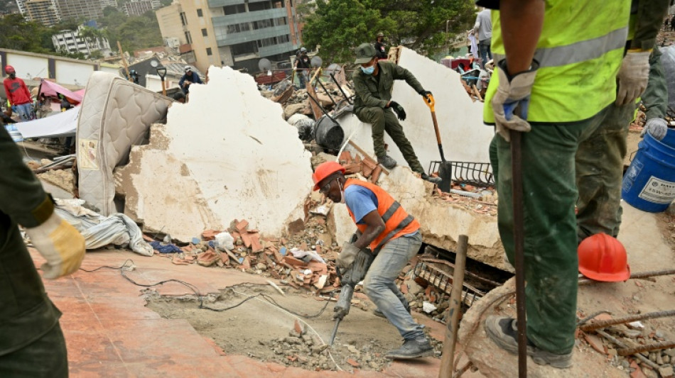 Demora no resgate de corpos ap&oacute;s terremotos revolta venezuelanos