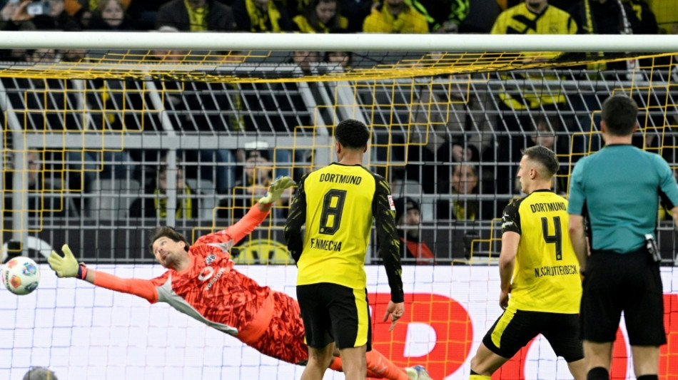 Merz schaut zu: BVB gewinnt sp&auml;t