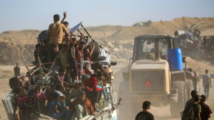 Palestinos encontram Cidade de Gaza devastada antes que Hamas comece a libertar reféns na 2ª feira