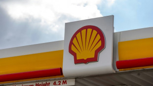 Shell mejora su beneficio en el tercer trimestre pese a la caída de los precios del petróleo