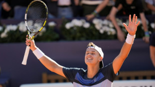 Rune vence Alcaraz e conquista ATP 500 de Barcelona