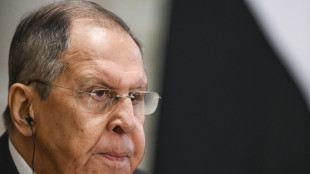 Lavrov, nessuna soluzione se continuano gli atti criminali di Kiev