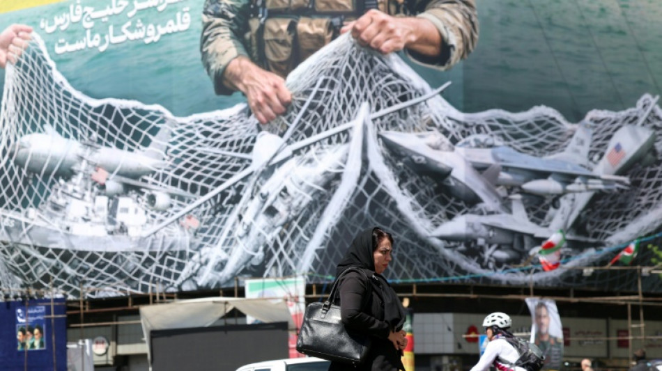 El tr&aacute;fico de barcos sigue limitado en el estrecho de Ormuz a pesar del alto al fuego