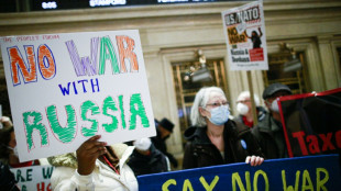 Ukraine: entretien attendu Macron-Poutine, tensions extr&ecirc;mes sur le front