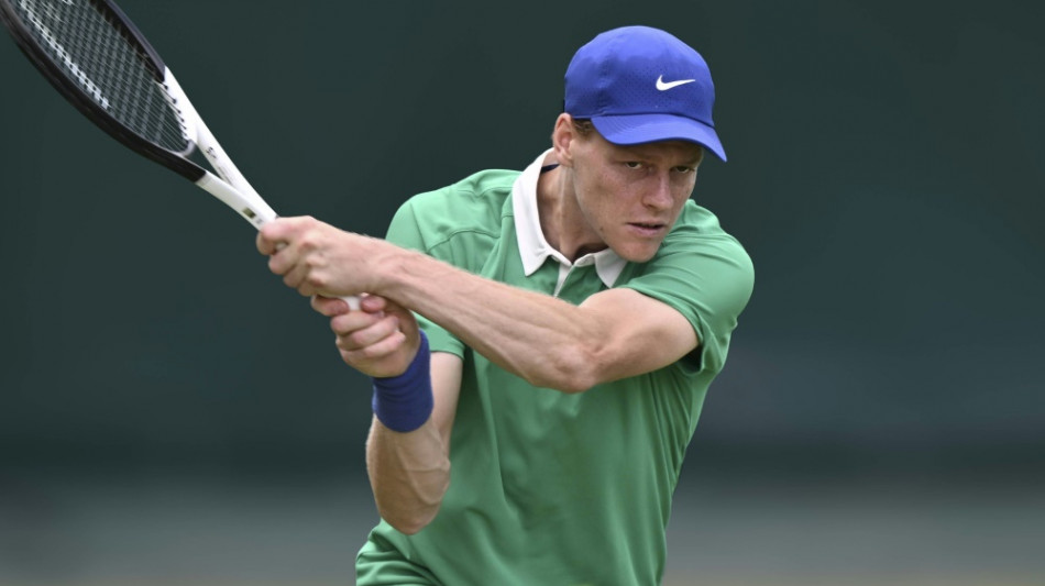 Sinner und Alcaraz auf Rasen erfolgreich