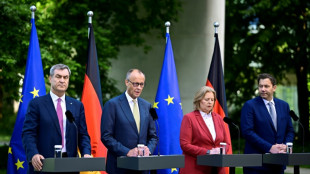 AfD vergr&ouml;&szlig;ert Abstand zur Union im "Deutschlandtrend" - CDU/CSU bei 22 Prozent