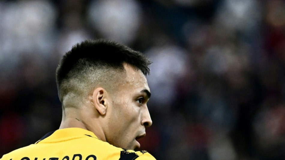 Napoli a um passo do 'Scudetto'; Inter precisa vencer e torcer por tropeço