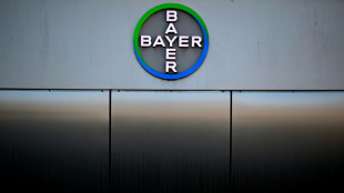 Un juez de EEUU concede la aprobaci&oacute;n preliminar al acuerdo millonario de Bayer por su herbicida Roundup