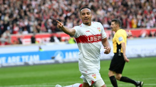 Leweling doubles up as Stuttgart sink sorry Wolfsburg