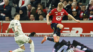 Lille vence Monaco (2-1) e sobe para 3&ordm; na Ligue 1; Marselha perde para Auxerre