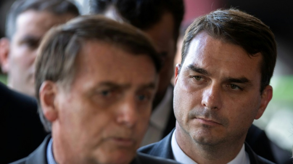 Br&eacute;sil: Bolsonaro d&eacute;signe son fils a&icirc;n&eacute; pour disputer la pr&eacute;sidentielle de 2026