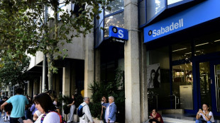 España impone estrictas condiciones a la OPA hostil del banco BBVA sobre el Sabadell
