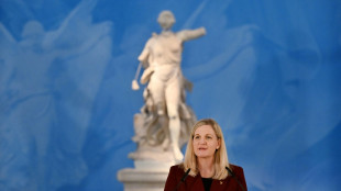 Olympisches Feuer entz&uuml;ndet - Bach Gast bei Zeremonie im Museum