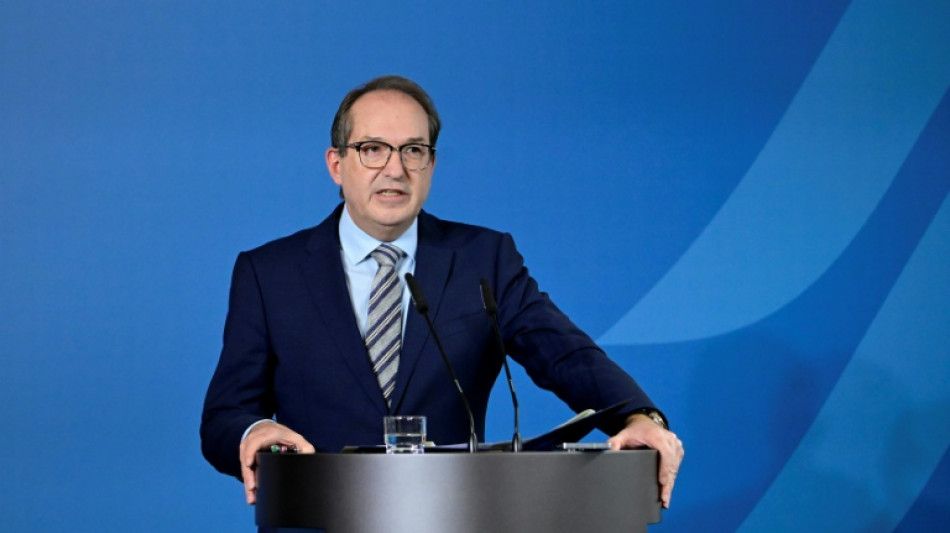 Dobrindt will h&auml;rter gegen Cyberangriffe vorgehen: "K&ouml;nnen wir nicht hinnehmen"