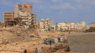 Habitantes de Libia se manifiestan contra la gesti&oacute;n de las tr&aacute;gicas inundaciones