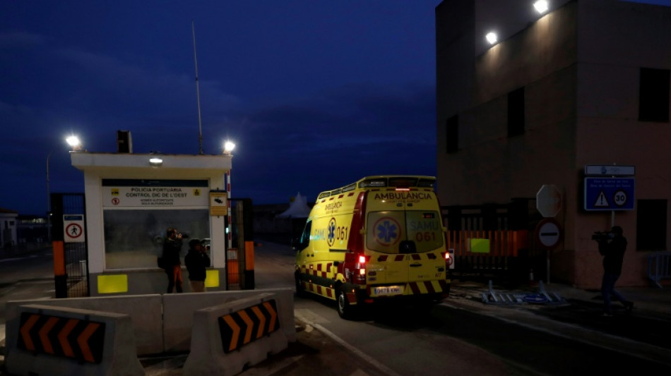 Descubren en aguas españolas cadáveres de migrantes atados de pies y manos