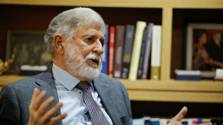 Governo brasileiro alerta que 'interven&ccedil;&atilde;o externa' na Venezuela pode 'incendiar' Am&eacute;rica do Sul