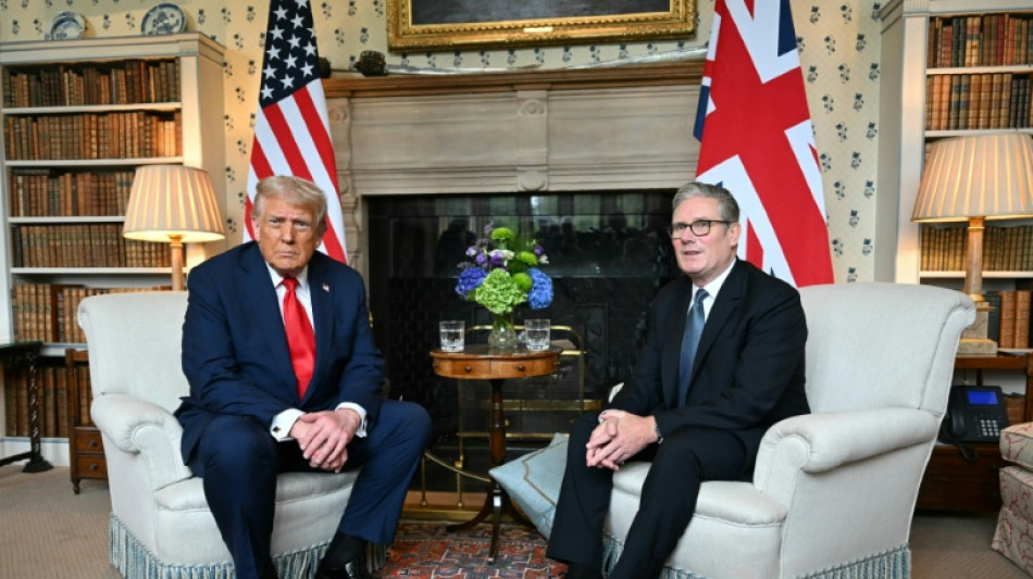 Tough topics top Trump-Starmer talks after regal welcome