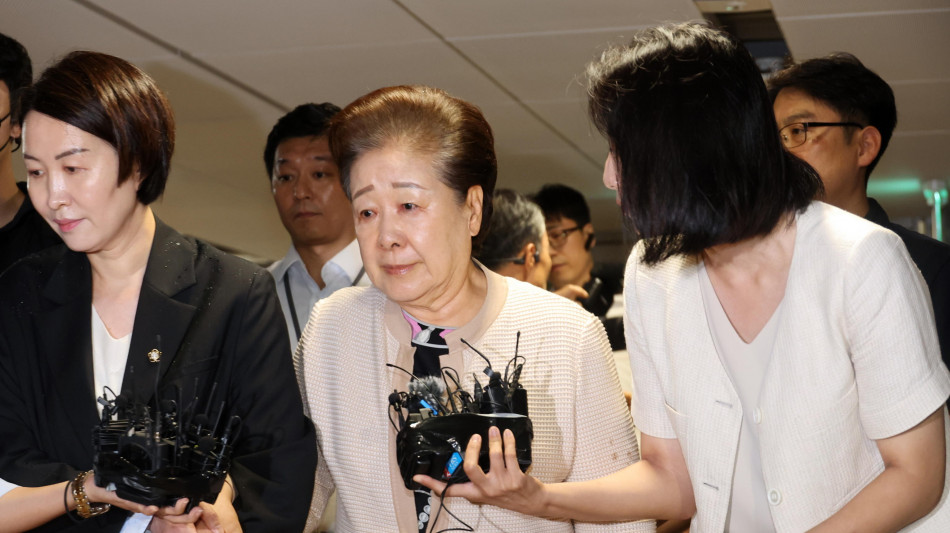 Seul chiede arresto della leader della Chiesa dell'Unificazione