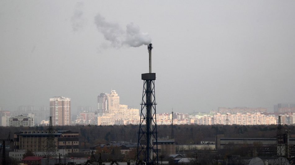 Il petrolio in calo a New York a 95,54 dollari