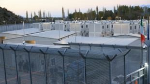 Le Parlement europ&eacute;en approuve la cr&eacute;ation de "hubs de retour" pour migrants