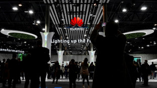 Debilitado en telefon&iacute;a m&oacute;vil, Huawei contraataca con PC y tabletas