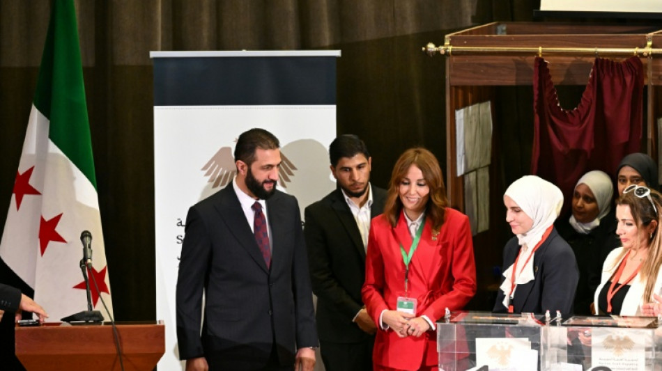 Umstrittenes Auswahlverfahren für neues Parlament in Syrien - Macht von al-Scharaa in der Kritik