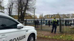 Drei Tote bei mutmaßlichem Anschlag an Bahnhof im Norden der Ukraine