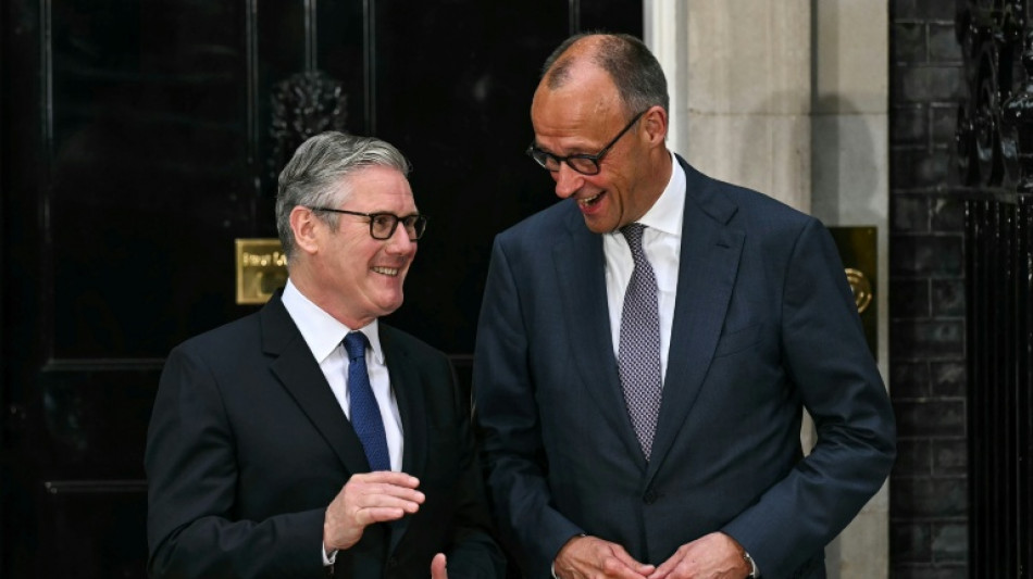Britischer Premier Starmer empf&auml;ngt Merz und Macron zu Ukraine-Gespr&auml;chen