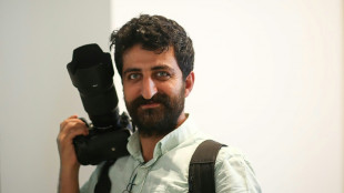 Justiça da Turquia determina libertação de oito jornalistas; protestos continuam