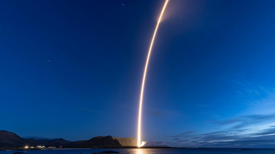 B&auml;r wirbt f&uuml;r "Wertepartnerschaften" bei Raumfahrt 