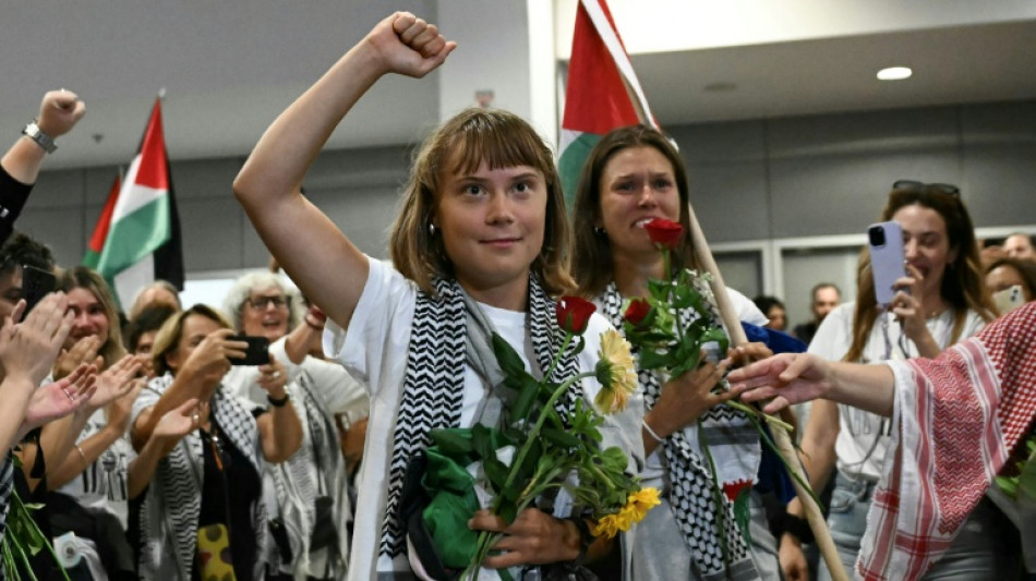 Greta Thunberg llegó a Atenas junto con miembros de flotilla por Gaza expulsados de Israel