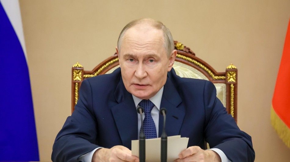 Putin, 'elettori in Europa hanno chiarito che non vogliono guerra con la Russia'