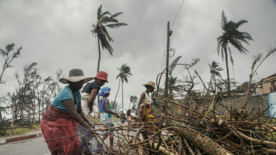 Un nuevo balance eleva a 111 los muertos por el cicl&oacute;n Batsirai en Madagascar 
