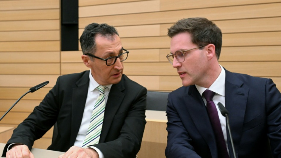 Gr&uuml;ne gewinnen Landtagswahl in Baden-W&uuml;rttemberg knapp vor CDU - je 56 Mandate