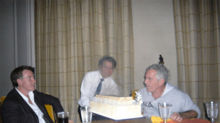 Starmer si scusa, 'non sapevo quanto oscuro fosse rapporto Mandelson-Epstein'