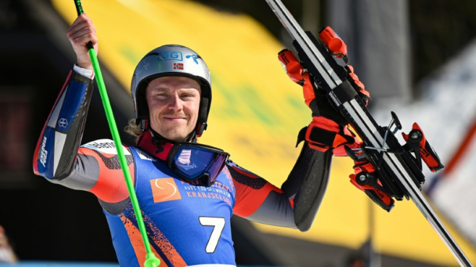 Ski alpin: Kristoffersen inarr&ecirc;table, Odermatt fonce vers le globe