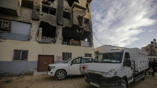 Media, '9 morti in attacchi a Gaza, tra cui 3 minori'