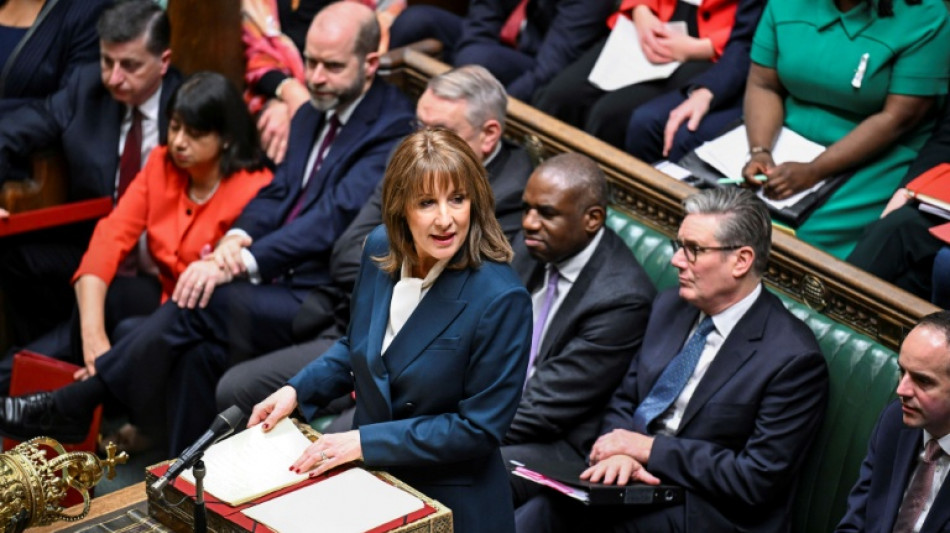 Britische Regierung plant h&ouml;here Steuern und Ausgaben