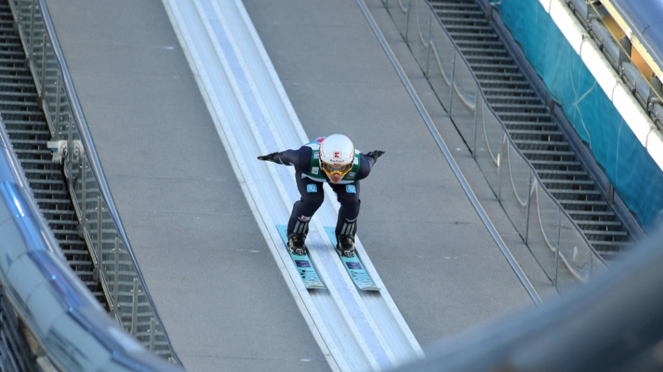 Halbzeit in Oberstdorf: Hoffmann Sechster, Prevc f&uuml;hrt deutlich