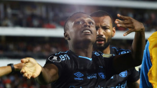 Gr&ecirc;mio vence em visita ao Estudiantes (1-0) e respira na Libertadores