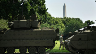 Trump blinda Washington para el desfile militar del día de su cumpleaños
