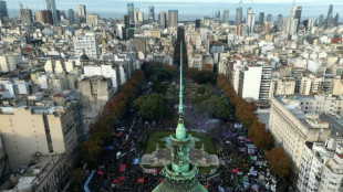 Mujeres marchan en Argentina contra la violencia de g&eacute;nero tras crimen de una adolescente