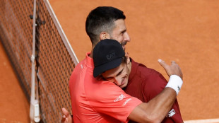 Djokovic &eacute; eliminado por Arnaldi em sua estreia no Masters 1000 de Madri