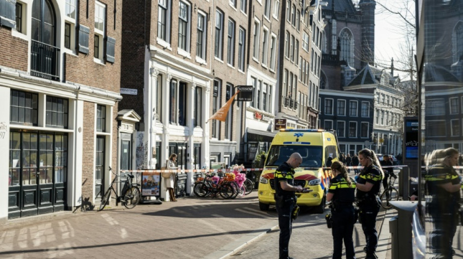 Ataque com arma branca deixa cinco feridos, dois em estado grave, em Amsterdã