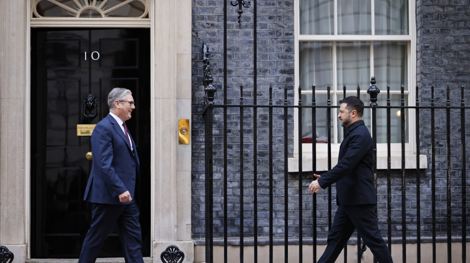 Starmer, alleati rafforzino capacità lungo raggio di Kiev