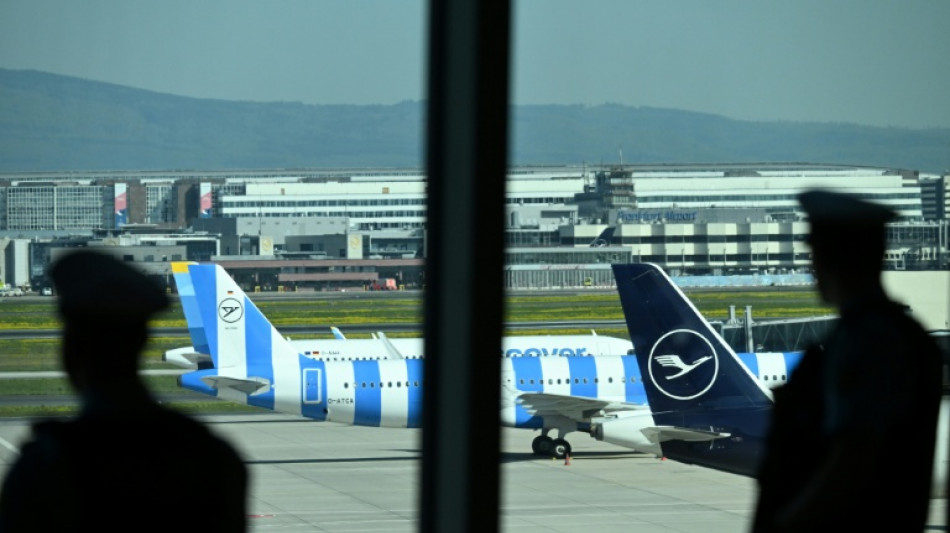 Mutma&szlig;licher Millionenbetr&uuml;ger an Frankfurter Flughafen festgenommen