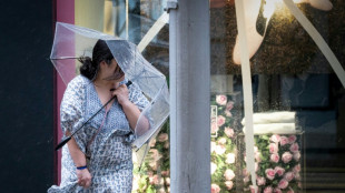 Supertif&oacute;n Ragasa toca tierra en China continental tras causar 17 muertos en Taiw&aacute;n